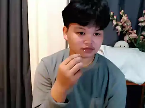 Reynelcock online show from April 2026 09:38:01 AM