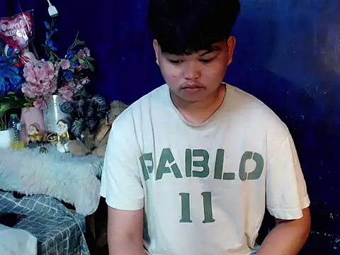 Reynelcock online show from January 2026 04:32:02 PM