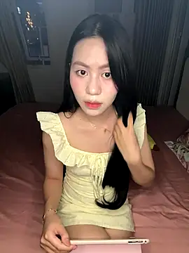 Snapshot of -katinat- chatting on September 2025 04:16:01 PM -katinat- online show from September 2025 04:16:01 PM