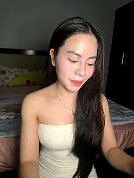 Snapshot of -katinat- chatting on October 2025 02:40:02 PM -katinat- online show from October 2025 02:40:02 PM