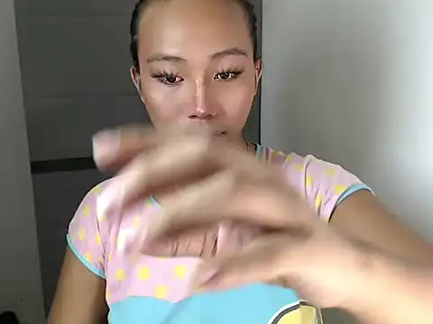 sweetiie caren online show from March 2026 03:34:01 PM