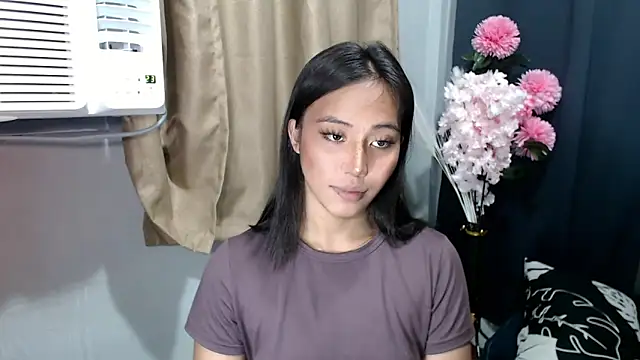 sweetiie caren online show from October 2025 05:23:01 AM