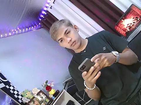 Snapshot of urhot_chany chatting on July 2026 03:22:01 AM urhot chany online show from July 2026 03:22:01 AM