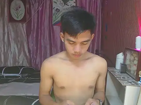 urhot chany online show from December 2025 06:34:02 PM