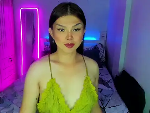 Snapshot of Sweetestcandyx_ chatting on June 2026 02:12:02 PM Sweetestcandyx online show from June 2026 02:12:02 PM