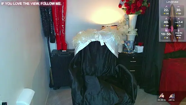 JadeScarlet LoveLace online show from November 2025 05:39:02 PM