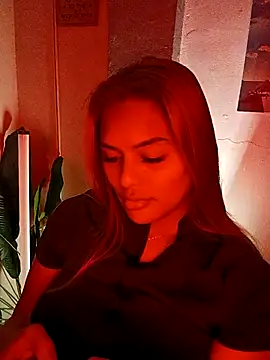 Snapshot of Wena_Larson88 chatting on September 2025 04:52:02 PM Wena Larson88 online show from September 2025 04:52:02 PM