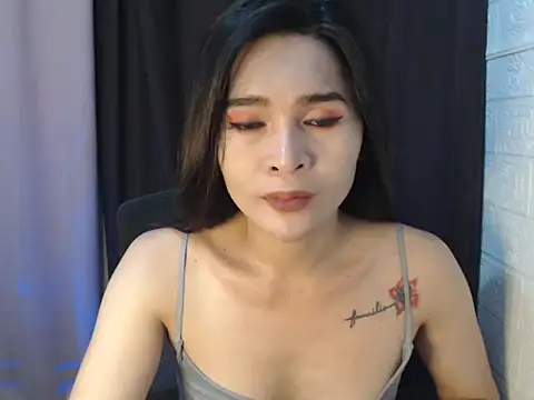 sweetsasha68 online show from June 2026 12:11:01 PM