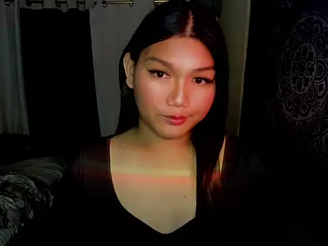 Lou heart online show from December 2025 10:37:02 PM