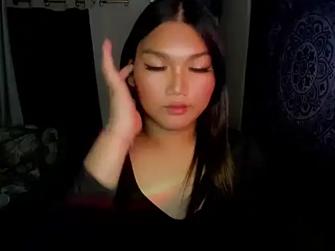 Lou heart online show from December 2025 04:42:01 PM