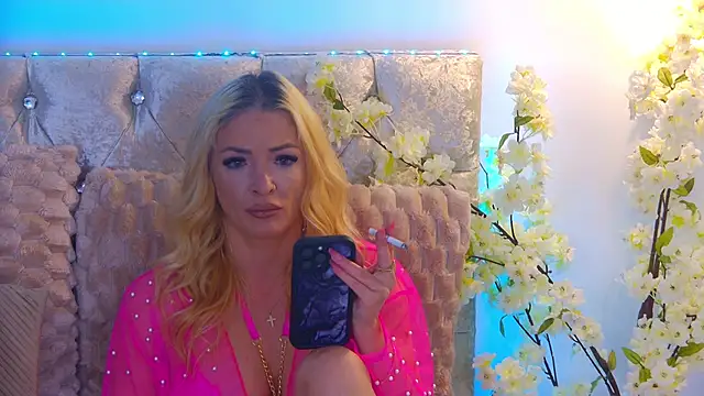 Izabellle02 online show from May 2026 03:10:01 AM