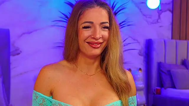 Izabellle02 online show from January 2026 05:44:01 AM