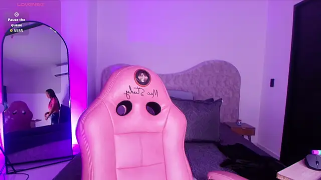 wensheng  online show from November 2025 07:17:01 PM