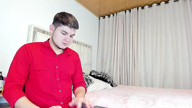 CameronyMartinn online show from April 2026 01:17:02 AM
