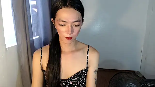 Snapshot of slimladyxoxo chatting on September 2025 04:02:01 AM slimladyxoxo online show from September 2025 04:02:01 AM