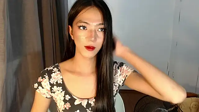 Snapshot of slimladyxoxo chatting on September 2025 05:34:02 PM slimladyxoxo online show from September 2025 05:34:02 PM