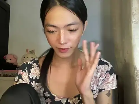 slimladyxoxo online show from December 2025 11:31:02 PM