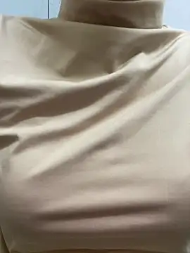 meomeo2k6 online show from November 2025 02:07:02 PM