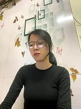 meomeo2k6 online show from November 2025 05:25:01 AM