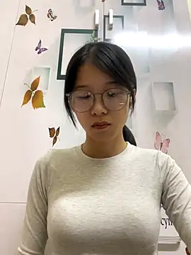 meomeo2k6 online show from December 2025 01:54:02 PM