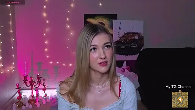 BeatrixGummer online show from November 2025 08:20:01 PM