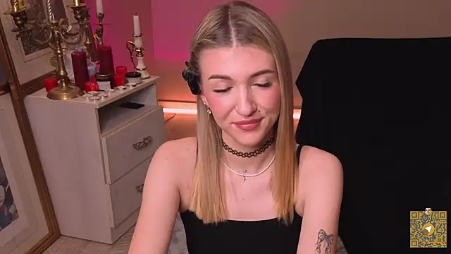 BeatrixGummer online show from October 2025 08:30:02 PM