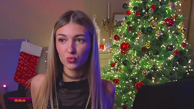 BeatrixGummer online show from December 2025 08:14:01 PM