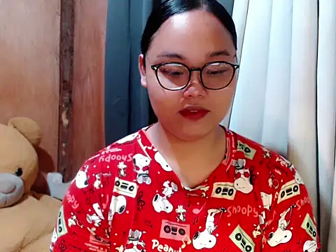  Lylia online show from February 2026 10:29:01 PM