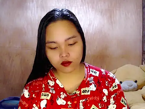  Lylia online show from April 2026 08:04:01 PM