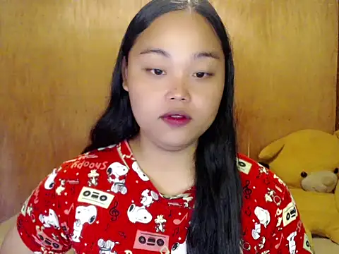 Snapshot of _Lylia chatting on October 2025 08:50:02 AM  Lylia online show from October 2025 08:50:02 AM