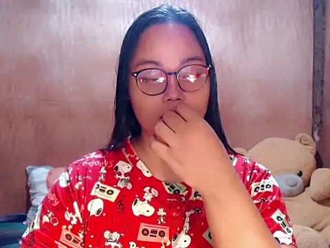  Lylia online show from March 2026 08:43:02 PM