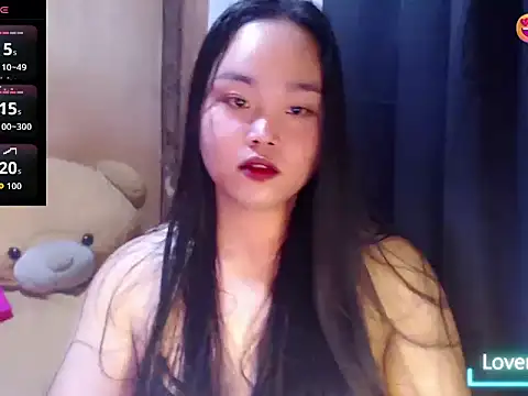 Snapshot of _Lylia chatting on June 2026 09:05:01 PM Lylia online show from June 2026 09:05:01 PM