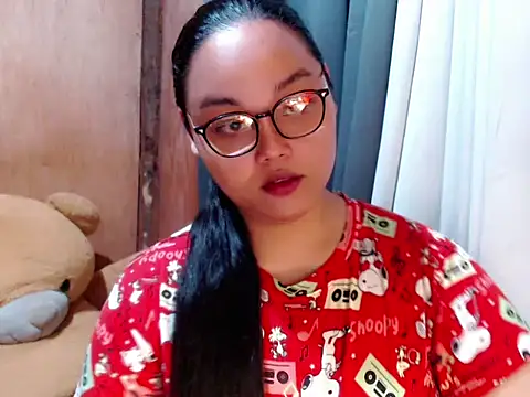  Lylia online show from February 2026 09:25:02 PM