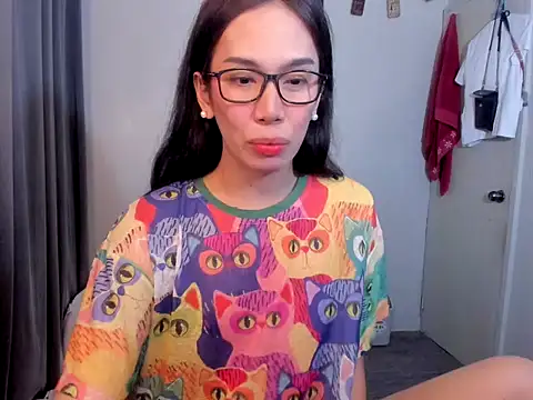 Snapshot of lucyshanex chatting on October 2025 09:16:01 PM lucyshanex online show from October 2025 09:16:01 PM