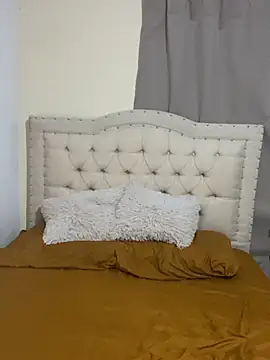 aphrodite sexy online show from June 2026 07:18:02 PM