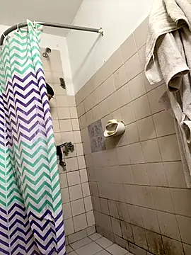 Snapshot of aphrodite_sexy chatting on December 2025 02:33:01 PM aphrodite sexy online show from December 2025 02:33:01 PM