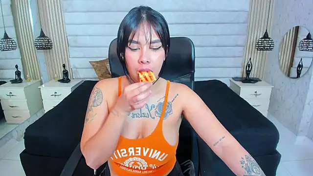 Dantzel  online show from January 2026 06:48:02 PM