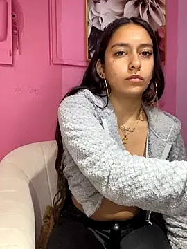 Alaska euphoria online show from November 2025 08:20:01 PM