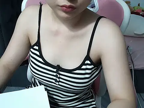 Ori-Yannie online show from October 2025 07:53:02 AM
