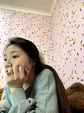 D2sweet online show from December 2025 05:17:02 PM