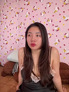 D2sweet online show from October 2025 07:30:02 AM