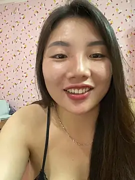 D2sweet online show from September 2025 01:22:01 PM