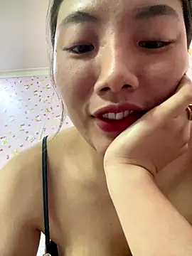 D2sweet online show from November 2025 04:22:01 PM