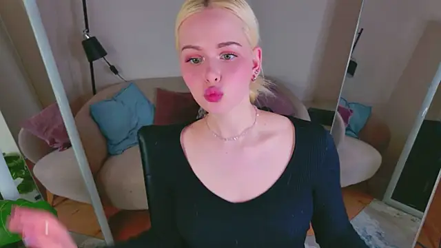 Mary Lane  online show from March 2026 08:35:01 PM