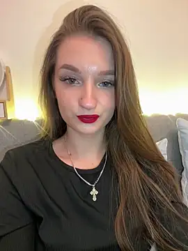 Snapshot of AdelinaEmber chatting on October 2025 12:17:01 PM AdelinaEmber online show from October 2025 12:17:01 PM