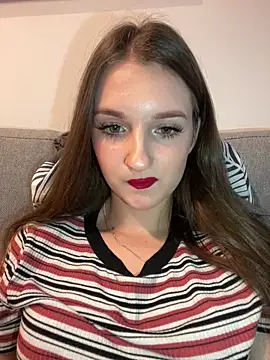AdelinaEmber online show from September 2025 09:08:02 AM
