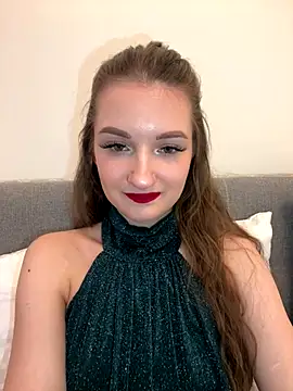 Snapshot of AdelinaEmber chatting on October 2025 10:27:02 AM AdelinaEmber online show from October 2025 10:27:02 AM