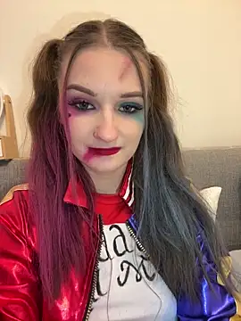 Snapshot of AdelinaEmber chatting on October 2025 11:51:02 AM AdelinaEmber online show from October 2025 11:51:02 AM