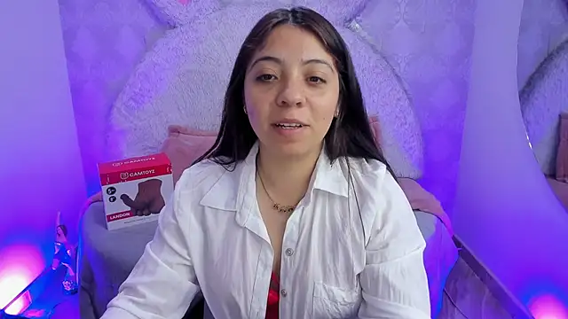 Snapshot of Sarita_jane chatting on June 2026 02:33:01 AM Sarita jane online show from June 2026 02:33:01 AM