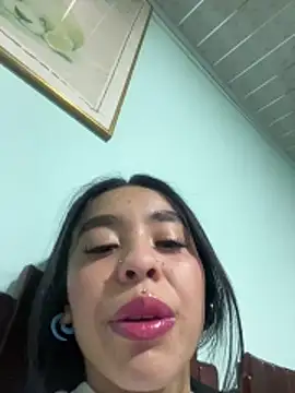 Xiiki online show from May 2026 02:04:01 AM